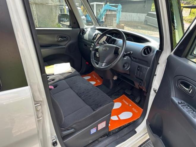 タントカスタム　X  4WD  タイミングチェーン車　バックカメラ　エンジンスターター　ナビテレビ　電動リモコンスライドドア 4WD 660 5Dr