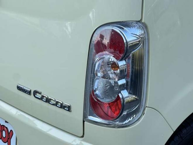 ミラココアX 4WD　インテリキー　オートエアコン　エンジンスターター　電動格納ミラー　アイドリングストップ　CD AUX 660