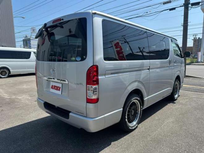 ハイエースバン2.8 スーパーGL ロング ディーゼルターボ 4WD　リアクーラー&ヒーター　プッシュスタート　スマートキー　　ベッドキッド LEDヘッドライト横滑り防止　衝突被害軽減　車線逸脱　トヨタ純正ナビ　フルセグTV　Bluetooth　バックカメラ トヨタ純正リアモニター ETC 2800