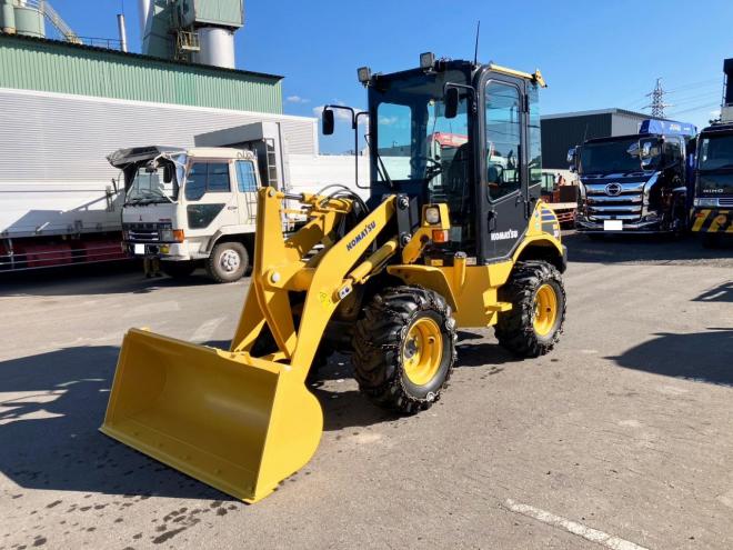 ホイールローダコマツ　中古　WA30-6E0　建機