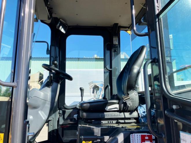 ホイールローダコマツ　中古　WA30-6E0　建機