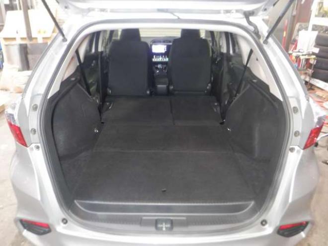 シャトル1.5 ハイブリッド 4WD　本州仕入・ナビ・TV・B/T・Bカメラ・LEDヘッドライト・スマートキー・プッシュスタート・CTBA・ビルトインETC・ワイパーデアイサー・ 1500