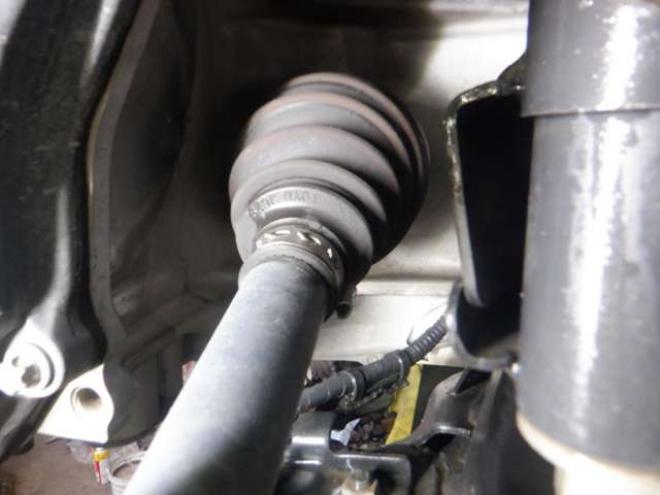 シャトル1.5 ハイブリッド 4WD　本州仕入・ナビ・TV・B/T・Bカメラ・LEDヘッドライト・スマートキー・プッシュスタート・CTBA・ビルトインETC・ワイパーデアイサー・ 1500