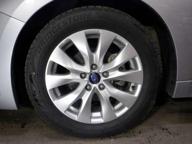レガシィB4 2.5 4WD　本州仕入・ナビ・TV・B/T・Bカメラ・全席シートヒーター・LEDヘッドライト・アイドリングストップ・メモリー付電動シート・クルコン・パドルシフト・スマートキー・プッシュスタート・アイサイト 2500