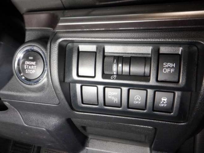 インプレッサスポーツ 2.0 i-L アイサイト 4WD　ブラックレザーセレクション　本州仕入れ　修復歴なし　MOPナビ　B/T　TV　バックカメラ　ETC　クルコン　シートヒーター　レザーシート　衝突軽減　LEDヘッドライト　フォグランプ　ドアバイザー　スマートキー 2000