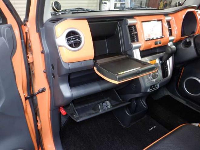 ハスラーG 4WD　本州仕入・後期型・ツートンカラー・ナビ・TV・B/T・リフトアップサス・R/Tタイヤ・衝突軽減・HID・スマートキー・プッシュスタート・ETC 660