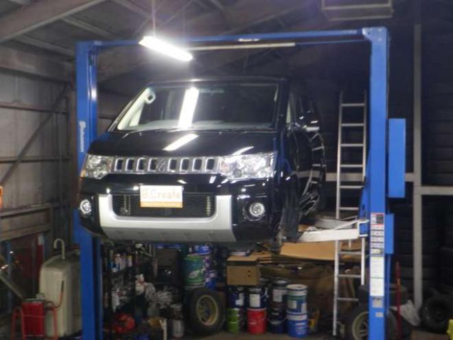 デリカD：5 2.4 G パワーパッケージ 4WD　ナビ・TV・B/T・Bカメラ・両側電動・スマートキー・クルコン・パドルシフト・リアヒーター・HID・ビルトインETC・フォグランプ・フルフラットシート・ドアバイザー・オートライト・オートエアコン・寒冷地仕様 2400
