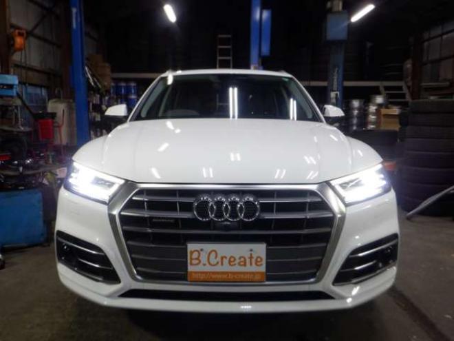 アウディQ5 2.0 TFSI クワトロ スポーツ ラグジュアリーパッケージ 4WD　本州仕入・Sライン・エクステリアパッケージ・ナビ・TV・B/T・全方位カメラ・革シート・電動シート・電動リアゲート・シートヒーター・LEDヘッドライト・バーチャルコックピット・ETC・ACC・ルーフレール 2000