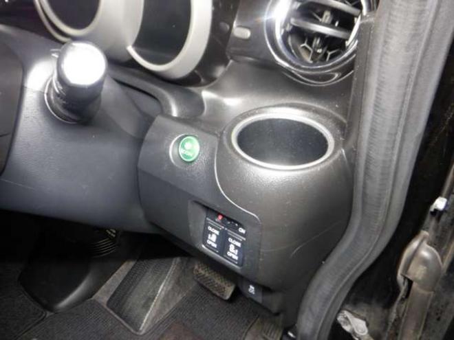N-BOXカスタムG ターボパッケージ 4WD　ナビ・TV・Bカメラ・ETC・両側電動・クルコン・ターボ・HID・ETC・スマートキー・プッシュスタート・オートライト・オートエアコン・パドルシフト・ベンチレーション・フォグランプ・ 660