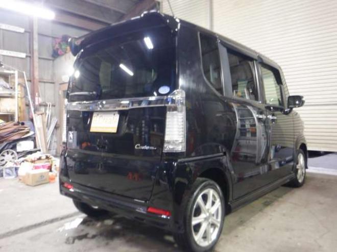 N-BOXカスタムG ターボパッケージ 4WD　ナビ・TV・Bカメラ・ETC・両側電動・クルコン・ターボ・HID・ETC・スマートキー・プッシュスタート・オートライト・オートエアコン・パドルシフト・ベンチレーション・フォグランプ・ 660