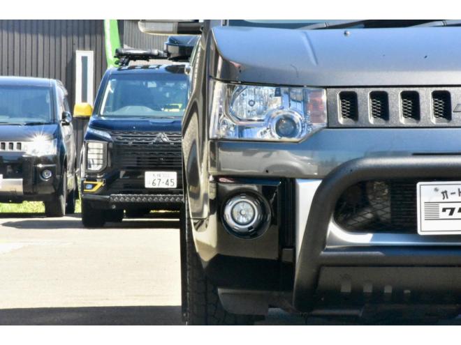 デリカD:5　Dパワーパッケージ　4WD　Ｆグリルラプターペイント　新品タイヤ／アルミ　新品フロントガード　シートカバー　ステップ付　社外ナビ／ＴＶ／バックカメラ　マッドフラップ
