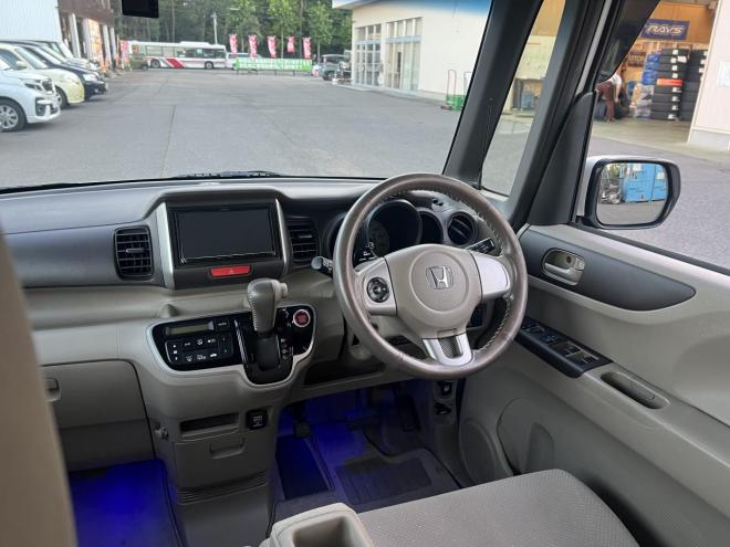 N-BOX4WD GLパッケージ車検10年1月 パワースライドドア ナビテレビ ドライブレコーダー HIDライト スマートキー 4WD 660 5Dr