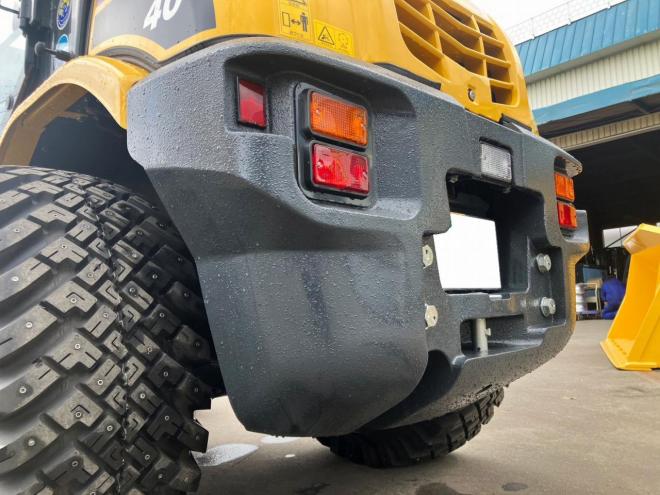 ホイールローダコマツ　未使用　WA40-8　建機