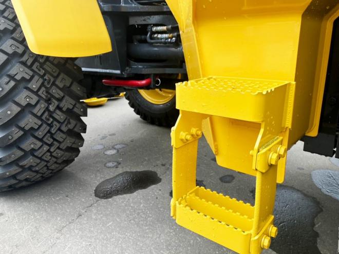 ホイールローダコマツ　未使用　WA40-8　建機