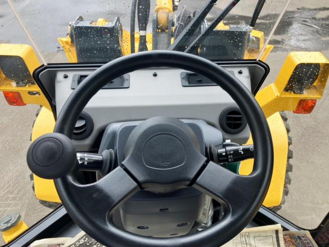ホイールローダコマツ　未使用　WA40-8　建機