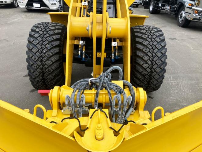 ホイールローダコマツ　未使用　WA40-8　建機
