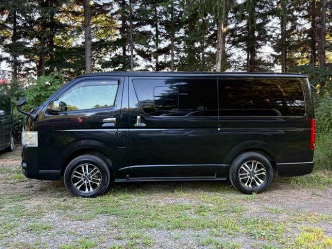 ハイエースバン3.0 スーパーGL ロング ディーゼルターボ 4WD　社外ナビ・Bカメラ・純正スターター・社外アルミ・ワンオーナー 3000