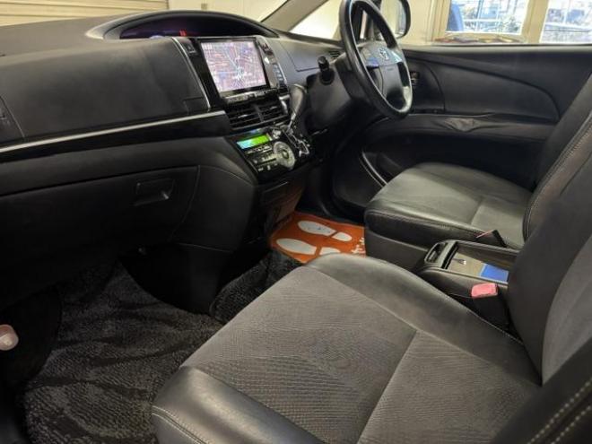 エスティマアエラス　プレミアムエディション　本州仕入　禁煙車　アルパインビッグＸナビ　アルパイン製リアフリップダウンモニター　フルセグ地デジ　ＤＶＤ再生　Ｂｌｕｅｔｏｏｔｈ　両側パワースライドドア　純正ブラックハーフレザーシート　ＥＴＣ 4WD 2400 5Dr