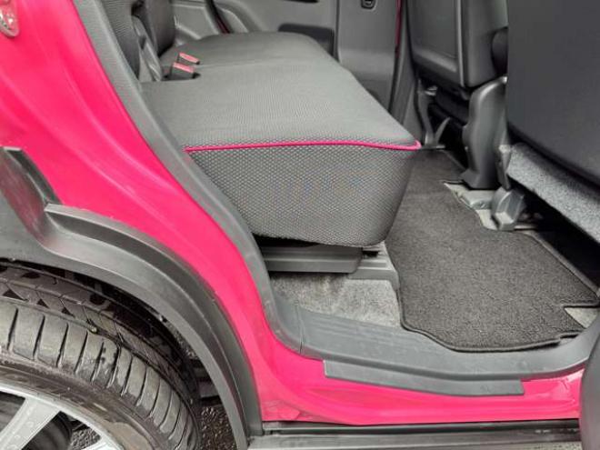 ハスラーX 4WD　プッシュスタート　スマートキー純正SDナビ　フルセグTV　バックカメラ　衝突被害軽減　横滑り防止　シートヒーターアイドリングストップ　HIDヘッドライト　ダウンヒルアシスト 660