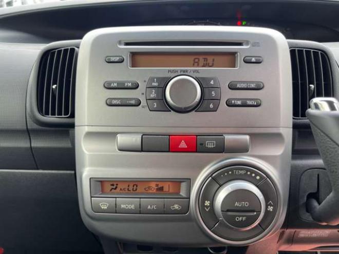 タントG 4WD　インテリキー　AUX　片側パワースライドドア　エコアイドル　　ETC　電動格納ミラー 660
