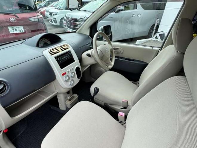 eKワゴンM 4WD　キーレス　5MT　純正オーディオ　CD　シートヒーター　電動格納ミラー　社外13インチアルミホイール 660