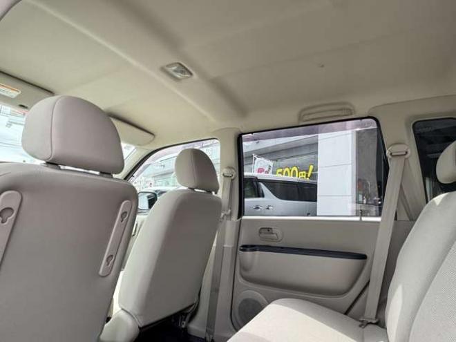 eKワゴンM 4WD　キーレス　5MT　純正オーディオ　CD　シートヒーター　電動格納ミラー　社外13インチアルミホイール 660