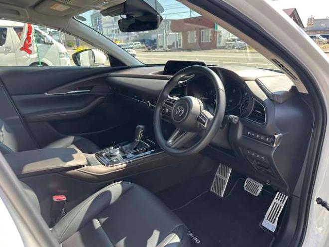 CX-301.8 XD Lパッケージ ディーゼルターボ 4WD　 1800
