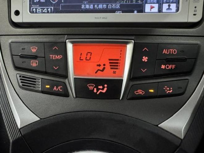 ラクティスＧ　禁煙車　寒冷地仕様　純正ナビ　地デジ　Ｂｌｕｅｔｏｏｔｈオーディオ　バックカメラ　ドライブレコーダー　ＰＵＳＨスタート　スマートキー　フロントガラス熱線　純正ドアバイザー　タイミングチェーン車 4WD 1500 5Dr