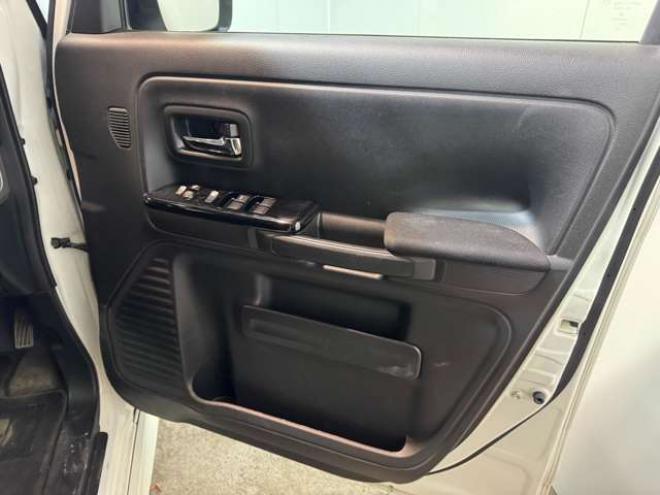 スペーシアカスタム ハイブリッド XS 4WD　ワンオーナー　ナビ　TV　Bカメラ　Bluetooth　夏冬タイヤ 660