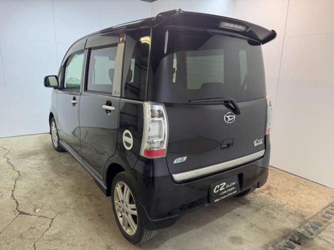 タントエグゼ カスタムRS 4WD　ナビ　TV　Bluetooth　ターボ 660
