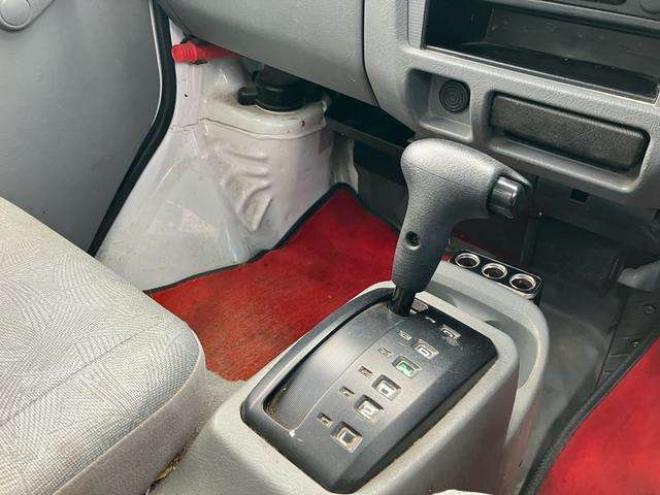 ミニキャブトラック Vタイプ 4WD　オートマ　エアコン 660