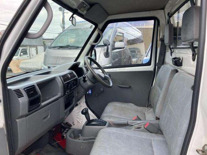 ミニキャブトラック Vタイプ 4WD　オートマ　エアコン 660