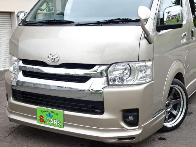 レジアスエース2.7 DX ワイド ハイルーフ スーパーロングボディ GLパッケージ 4WD　5人乗 保証/走行距離無制限　4WD　4型ハイルーフワイド　舞杏KBレーシングII18AW　6型メッキドアミラー　ローダウン　LEDヘッドライト　LEDフォグ　社外ナビ　バックカメラ　エンスタ　Rヒーター　Rエアコン 2700