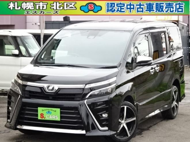 ヴォクシー2.0 ZS 煌 4WD　本州車　保証1年/走行距離無制限　4WD　後期　トヨタセーフティセンス　両側パワースライドドア　純正ナビ　地デジ　バックカメラ　エンジンスターター　LEDヘッドライト　ドライブレコーダー　AUTOHIビーム 2000