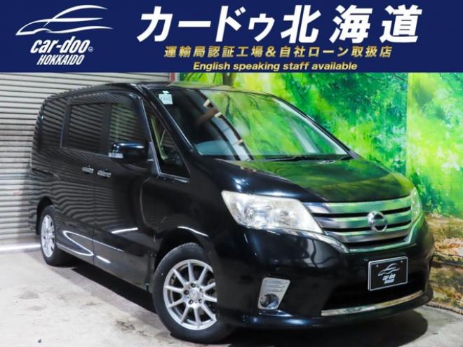 セレナ2.0 ハイウェイスター Vセレクション 4WD　4WDTVナビBカメETC 2000
