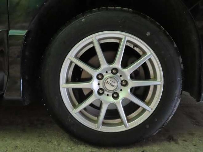 セレナ2.0 ハイウェイスター Vセレクション 4WD　4WDTVナビBカメETC 2000