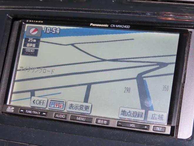 セレナ2.0 ハイウェイスター Vセレクション 4WD　4WDTVナビBカメETC 2000