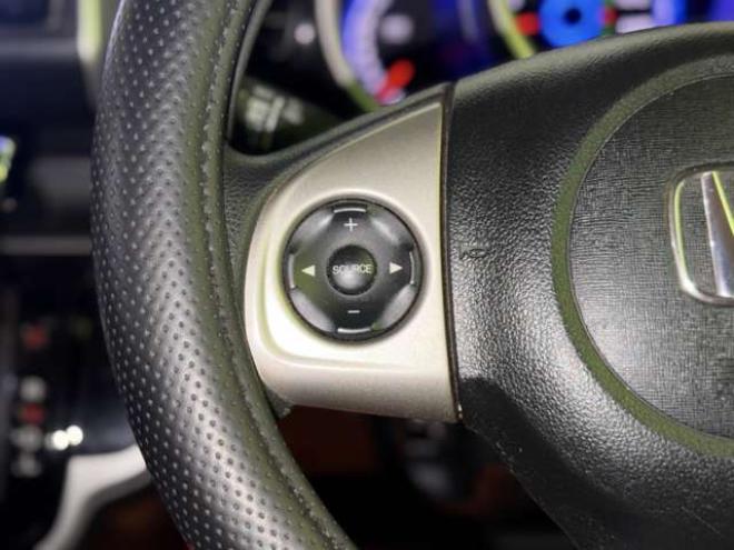 N-BOXカスタムG Lパッケージ 4WD　防錆塗装4WDTVナビBカメドラレコ 660