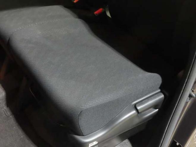 N-BOXカスタムG Lパッケージ 4WD　防錆塗装4WDTVナビBカメエンスタ 660