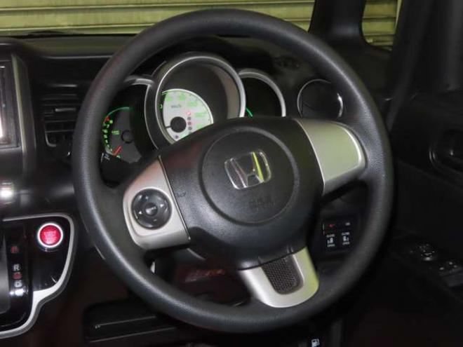 N-BOXカスタムG Lパッケージ 4WD　防錆塗装4WDTVナビBカメエンスタ 660