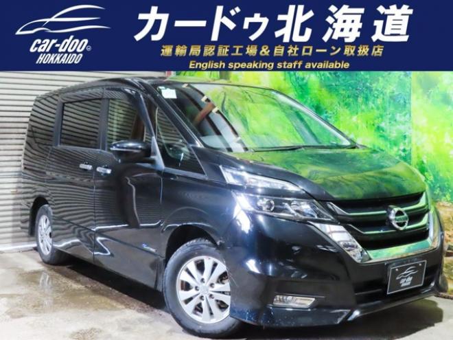 セレナ2.0 ハイウェイスター Vセレクション 4WD　防錆塗装4WDTVナビBカメ後席モニタETCエンスタ積込タイヤ 2000