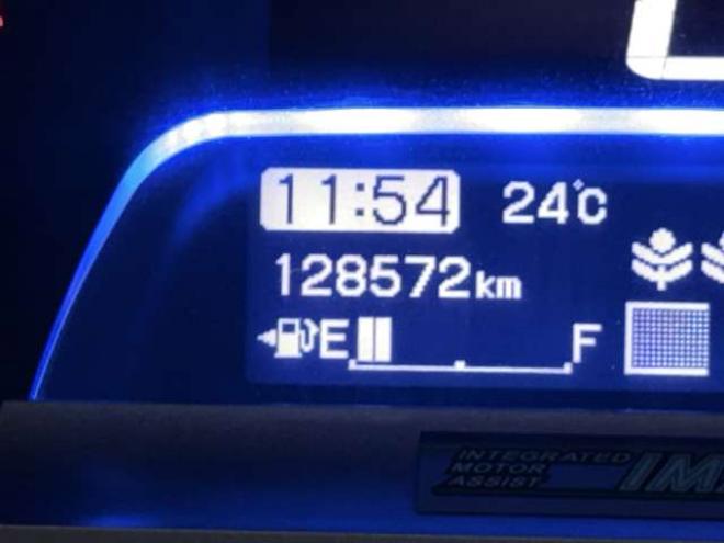 フリードスパイクハイブリッド1.5 ジャストセレクション　防錆塗装TVナビBカメETC 2WD 1500