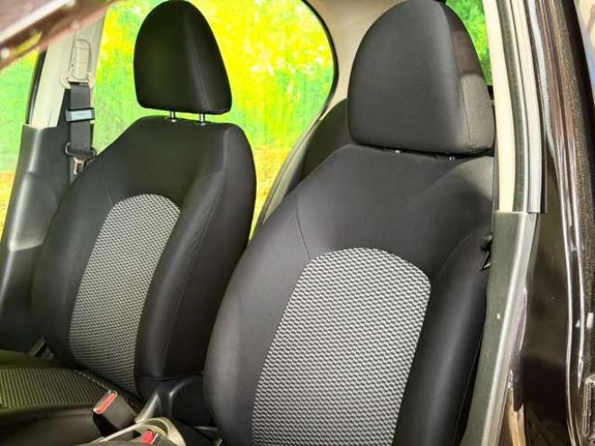 マーチ1.2 X FOUR Vセレクション 4WD　防錆塗装4WDTVナビエンスタ 1200