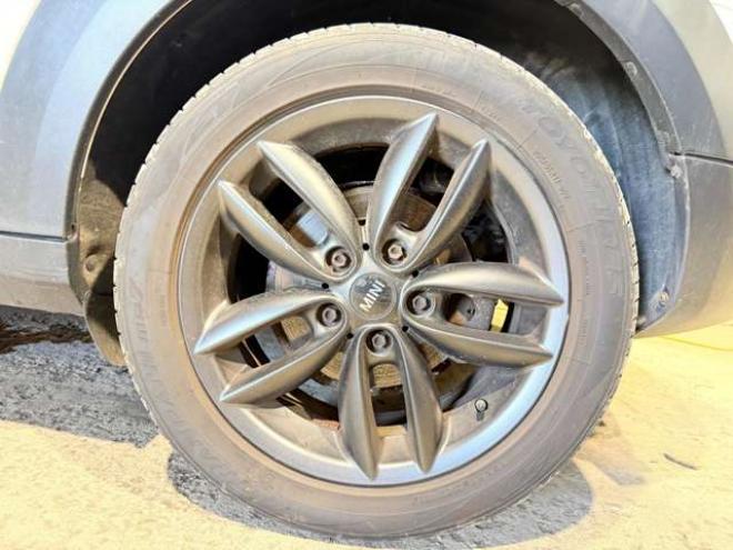 ミニクロスオーバー クーパーS オール4　防錆塗装4WDキーレスワンセグナビ 正規輸入車 1600