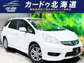 フィットシャトル　1.5 15X Sパッケージ 4WD　防錆塗装4WDナビBカメETCエンスタ積込タイヤ 1500