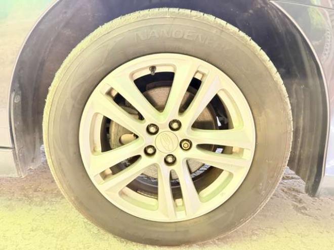 レガシィワゴン2.5 i Sスタイル 4WD　防錆塗装4WDTVナビBカメETC 2500
