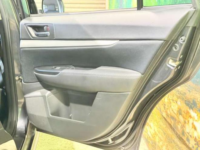 レガシィワゴン2.5 i Sスタイル 4WD　防錆塗装4WDTVナビBカメETC 2500
