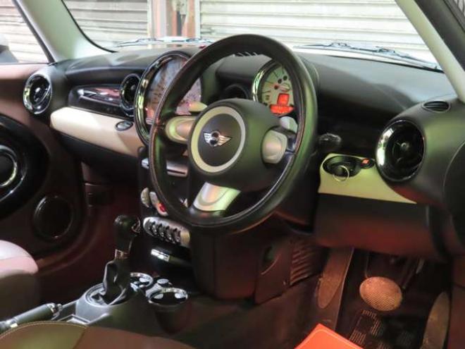 ミニクラブマン クーパー　防錆塗装ETC積込タイヤ 正規輸入車 2WD 1600