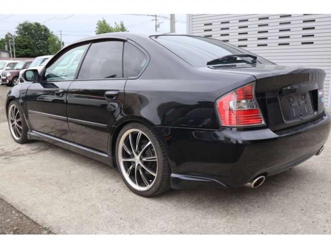 レガシィB4 2.0 GT 4WD　5速マニュアル・ターボ・キーレス・タイミングベルト交換済み 2000