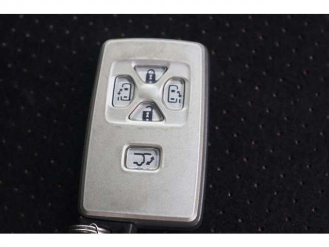 ヴェルファイア2.4 Z プラチナセレクション 4WD　ナビ・TV・両側パワースライドドア・電動リアゲート・スマートキー 2400